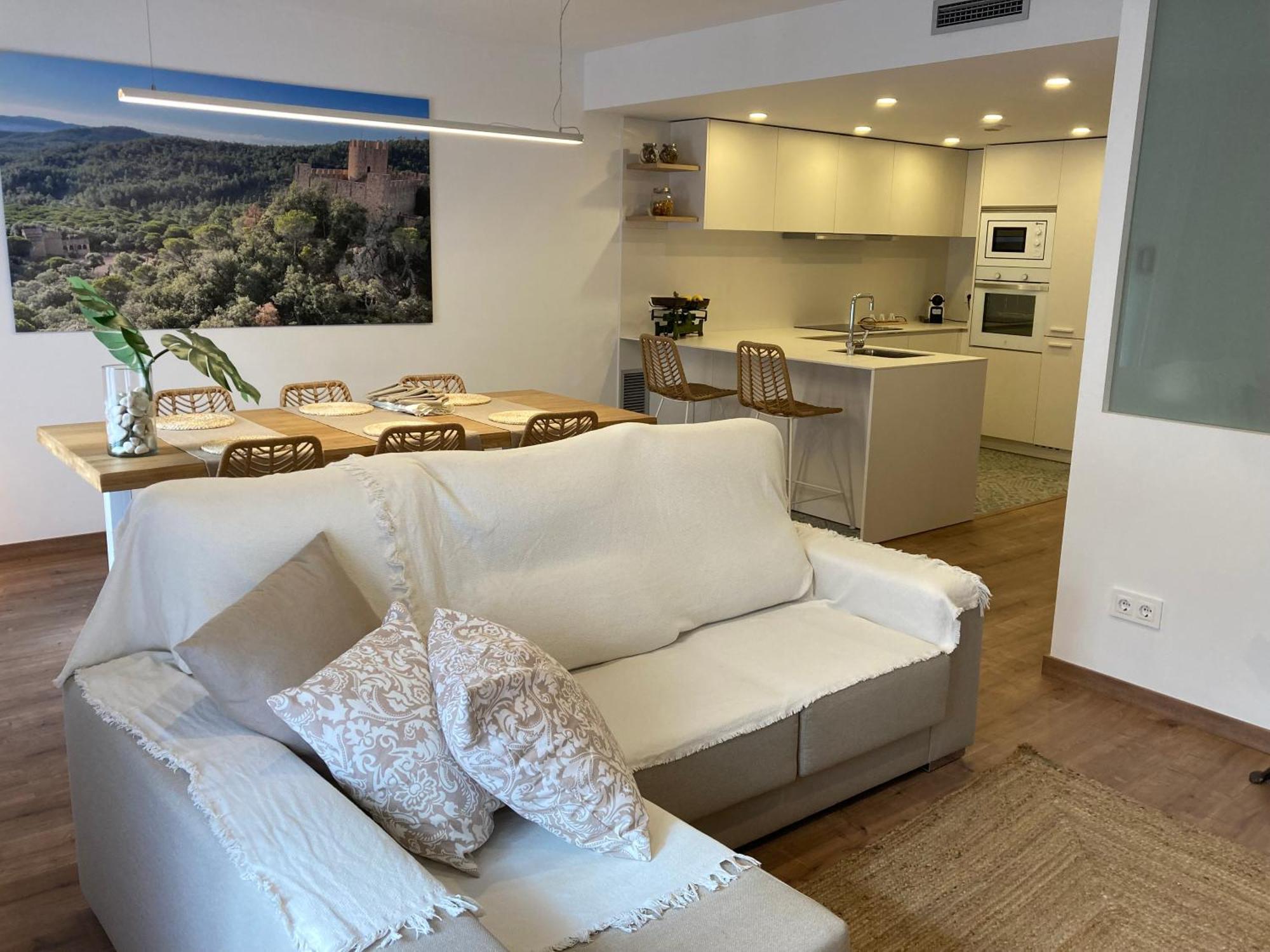 Apartamento Centrico, Climatizado Y Totalmente Equipado De 3 Habitaciones Para 6-7 Personas Santa Coloma De Farners Zewnętrze zdjęcie